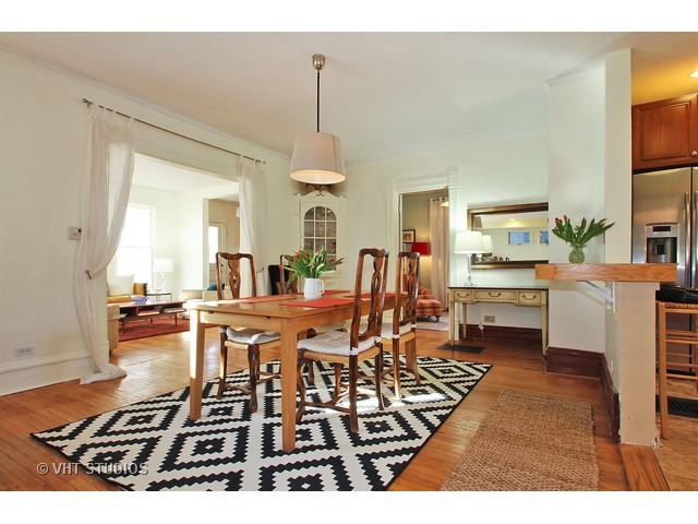 1815 Wesley Ave, Evanston, IL 60201 photo 9