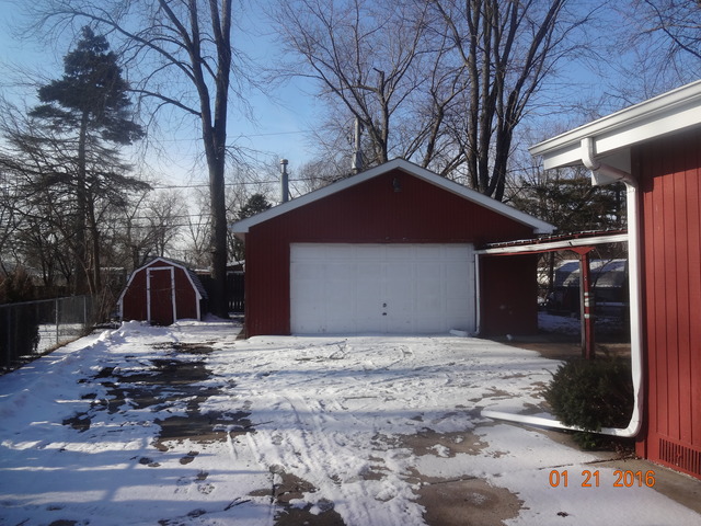 366 S Wolf Rd, Wheeling, IL 60090 photo 12