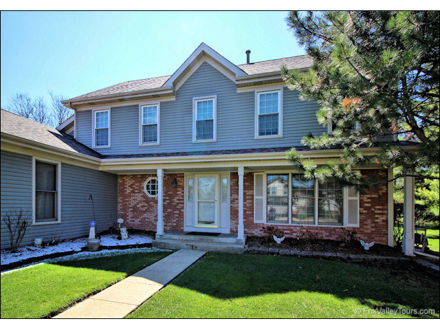 1270 Cobblers Xing, Elgin, IL 60120 photo 25