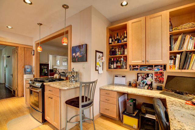 942 Maple Ave, Evanston, IL 60202 photo 4