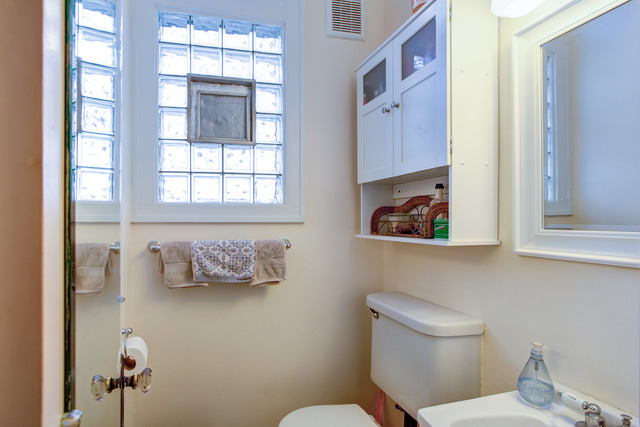 942 Maple Ave, Evanston, IL 60202 photo 6