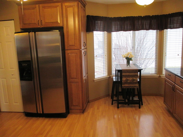 1486 Beaumont Cir, Bartlett, IL 60103 photo 5