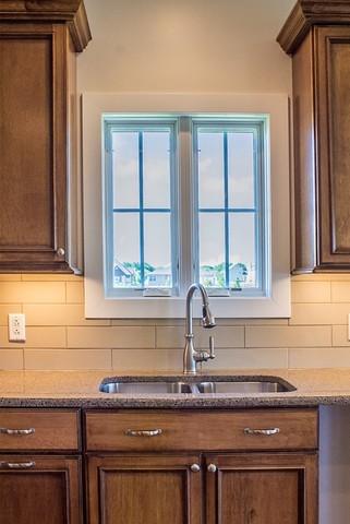 1850 Cedar Ln, Peru, IL 61354 photo 5