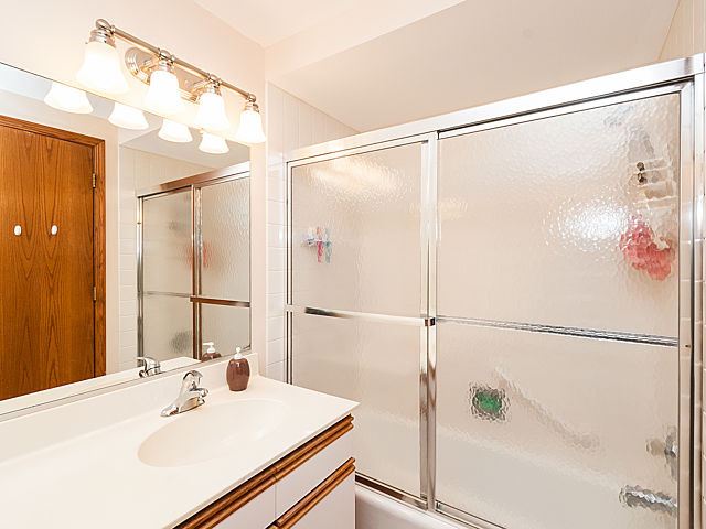 152 E Park Ave #203, Elmhurst, IL 60126 photo 14