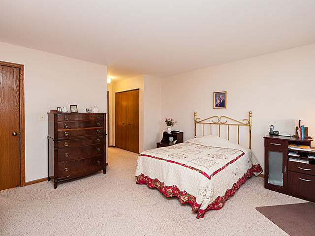 152 E Park Ave #203, Elmhurst, IL 60126 photo 13
