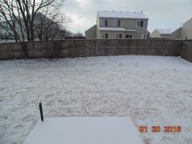 1699 Grantham Ln, Aurora, IL 60503 photo 3