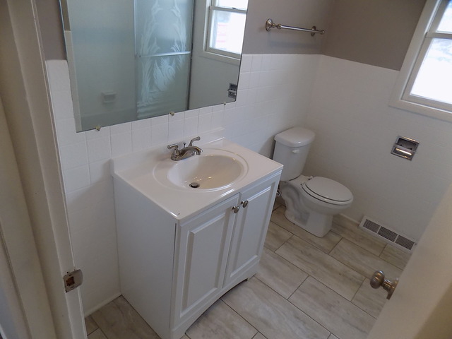 413 E Union St, Seneca, IL 61360 photo 7