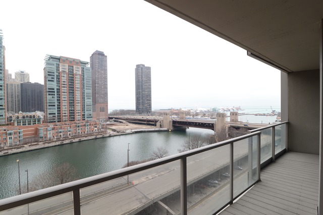 420 E Waterside Dr #610, Chicago, IL 60601 photo 11