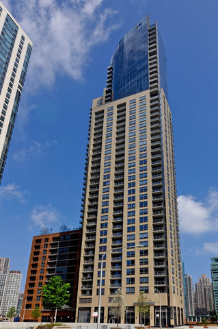 420 E Waterside Dr #610, Chicago, IL 60601 photo 1