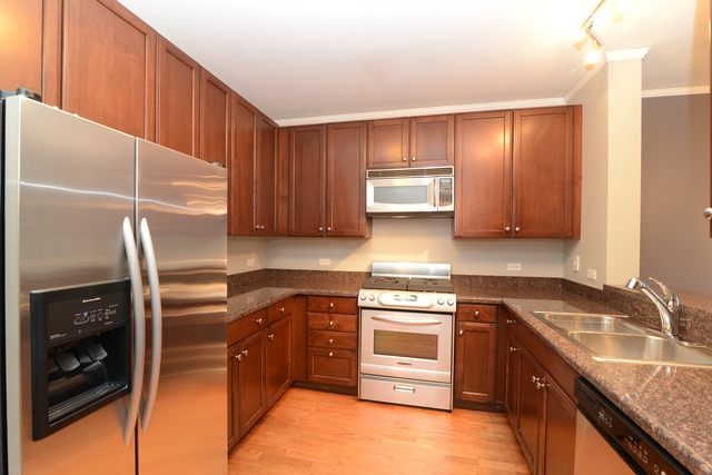420 E Waterside Dr #610, Chicago, IL 60601 photo 2