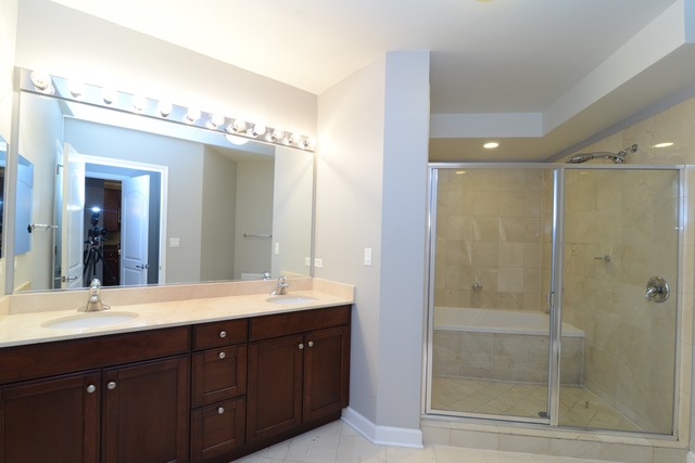 420 E Waterside Dr #610, Chicago, IL 60601 photo 8