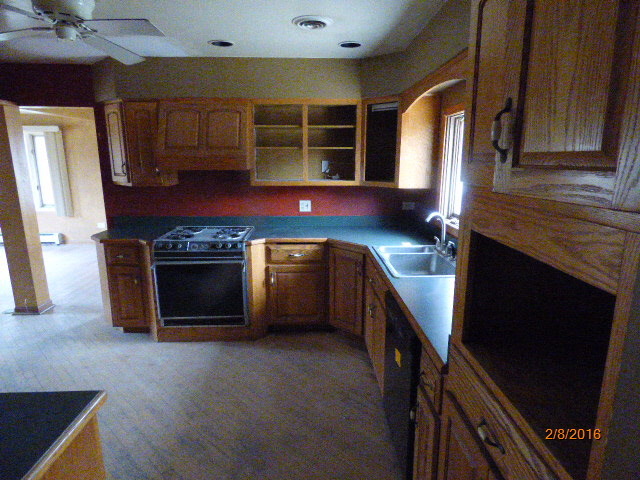 12090 Walker Rd, Lemont, IL 60439 photo 2