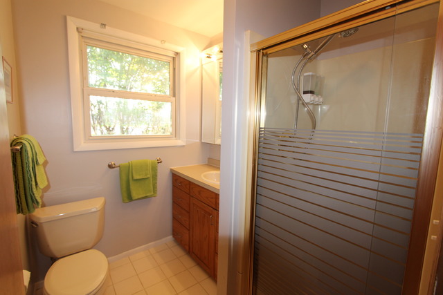 2608 Kirchoff Rd, Rolling Meadows, IL 60008 photo 17