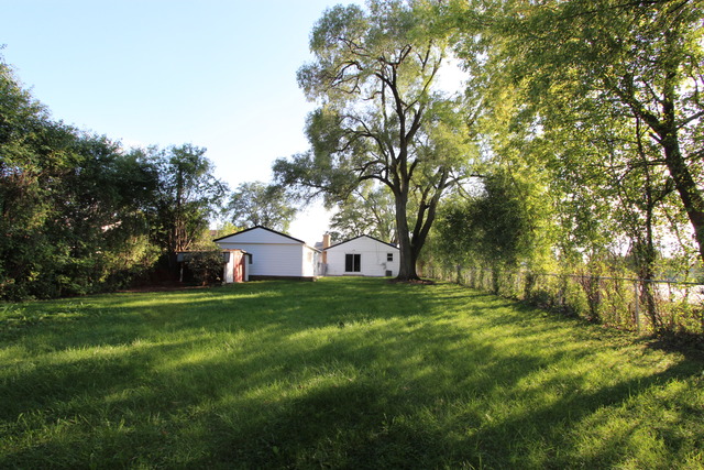2608 Kirchoff Rd, Rolling Meadows, IL 60008 photo 23