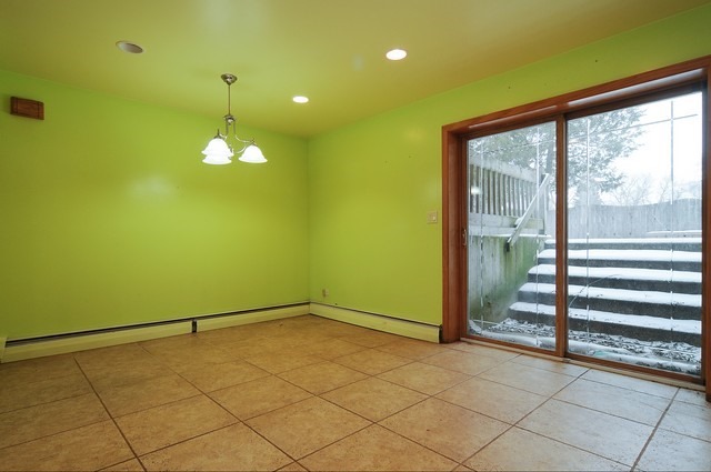 4809 Jeffrey St, Mchenry, IL 60051 photo 3