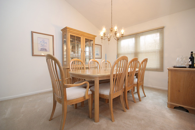 2072 Gladstone Dr, Wheaton, IL 60189 photo 7