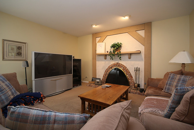 2072 Gladstone Dr, Wheaton, IL 60189 photo 15