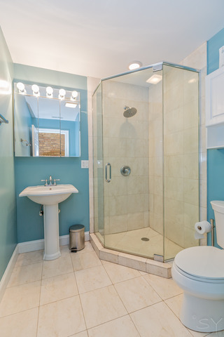 911 Maple Ave #2S, Evanston, IL 60202 photo 12