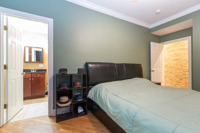 911 Maple Ave #2S, Evanston, IL 60202 photo 9