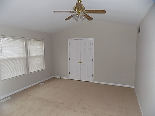 2902 Coastal Dr, Aurora, IL 60503 photo 11