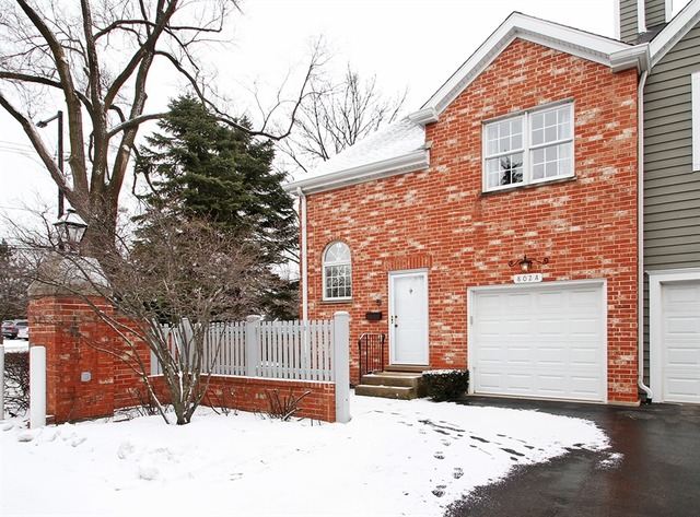 802 Chestnut St #A, Deerfield, IL 60015 photo 1
