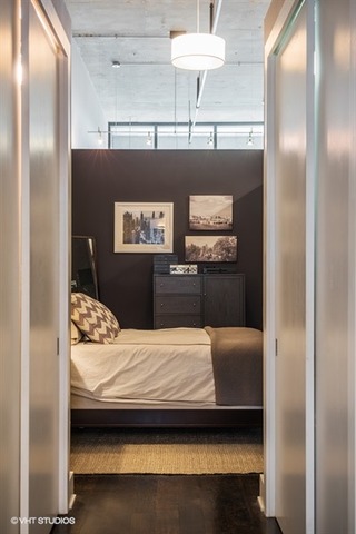 1800 W Grace St #526, Chicago, IL 60613 photo 8