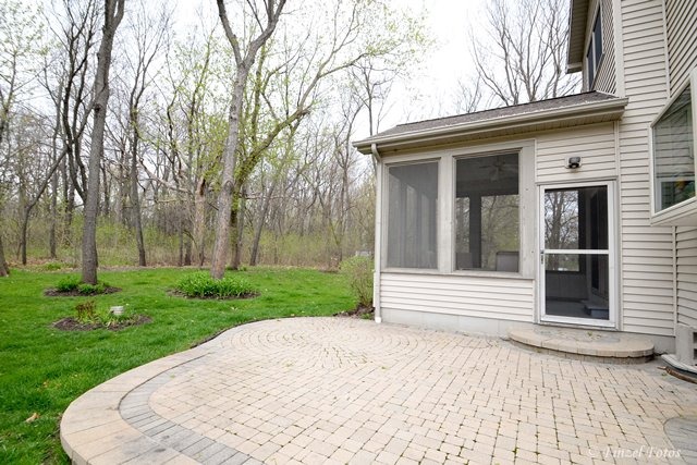 9703 Fox Bluff Ln, Spring Grove, IL 60081 photo 14