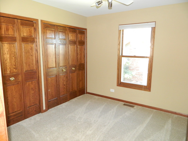 5285 Landers Dr, Hoffman Estates, IL 60192 photo 18