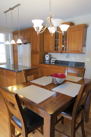 105 S Berteau Ave, Bartlett, IL 60103 photo 13
