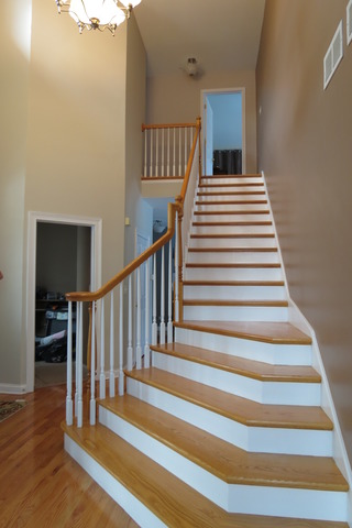 105 S Berteau Ave, Bartlett, IL 60103 photo 7