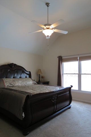 105 S Berteau Ave, Bartlett, IL 60103 photo 16