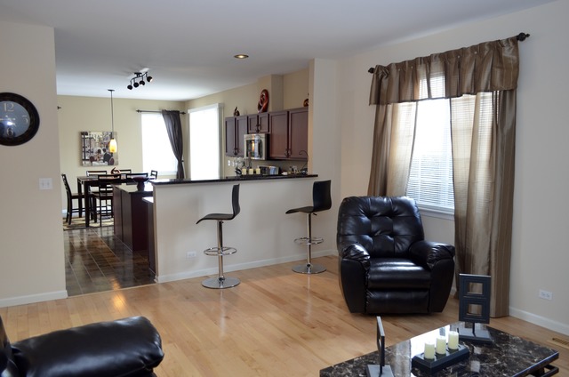 1475 Woodbury Cir, Gurnee, IL 60031 photo 5