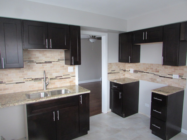 1611 N Wolf Rd, Berkeley, IL 60163 photo 7