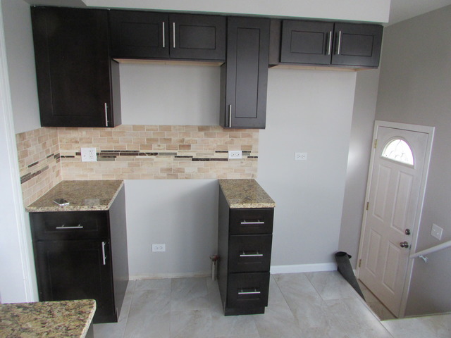 1611 N Wolf Rd, Berkeley, IL 60163 photo 9