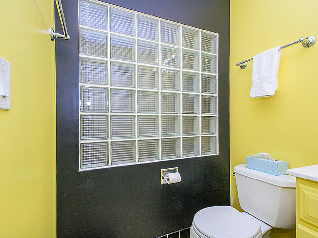3906 Church St, Evanston, IL 60203 photo 13