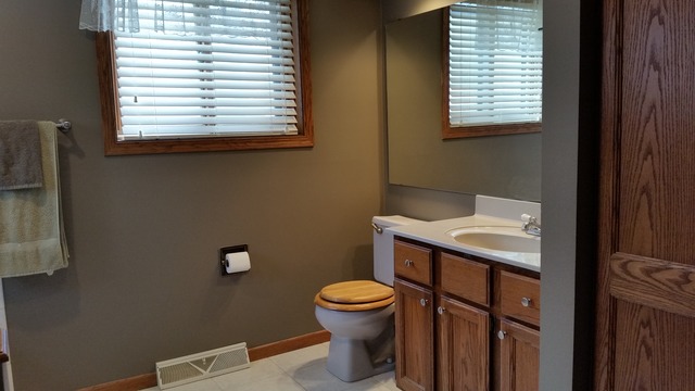 2811 Dunham Woods Rd, Harvard, IL 60033 photo 13