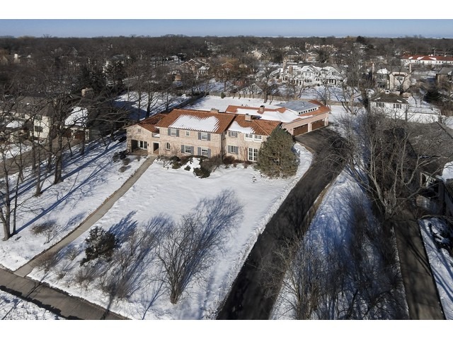 803 Bluff St, Glencoe, IL 60022 photo 3