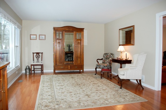 2605 Mill Creek Ln, Rolling Meadows, IL 60008 photo 2
