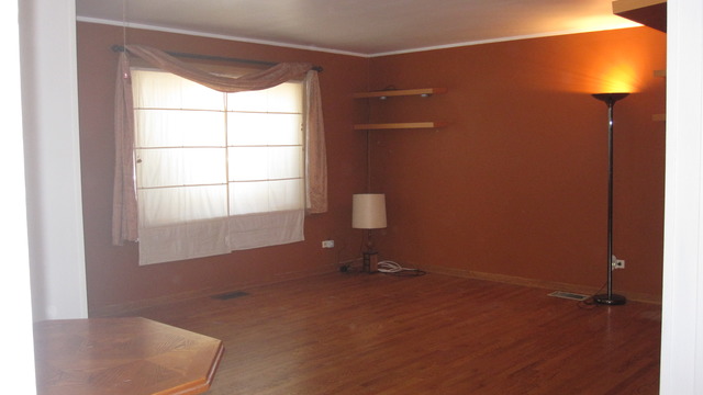863 S Fletcher Dr, Wheeling, IL 60090 photo 7