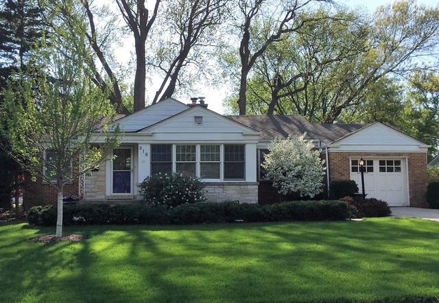 918 S Main St, Wheaton, IL 60189 photo 1