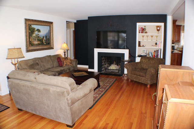 918 S Main St, Wheaton, IL 60189 photo 9