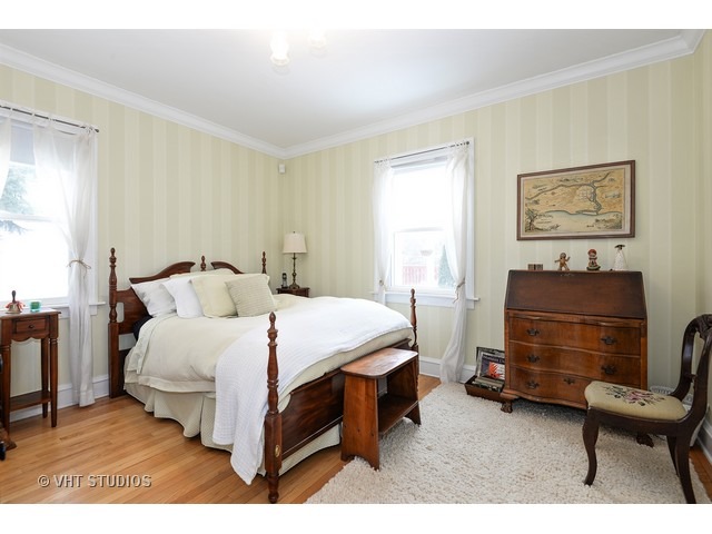 5903 N Kostner Ave, Chicago, IL 60646 photo 11