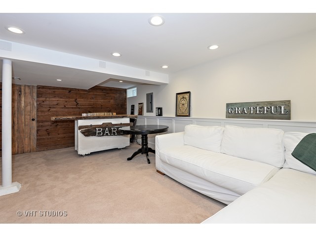5903 N Kostner Ave, Chicago, IL 60646 photo 14