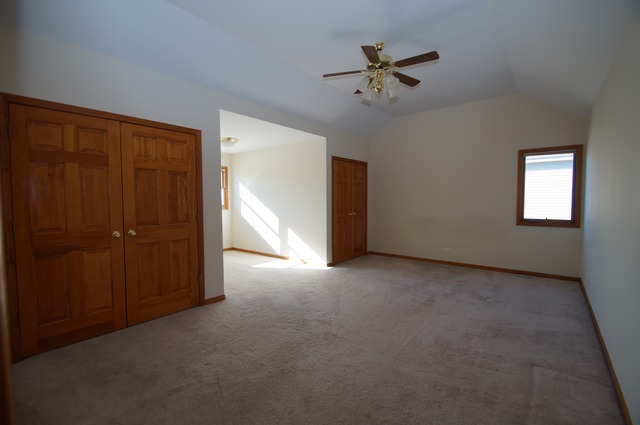 13421 Millbank Dr, Plainfield, IL 60585 photo 8