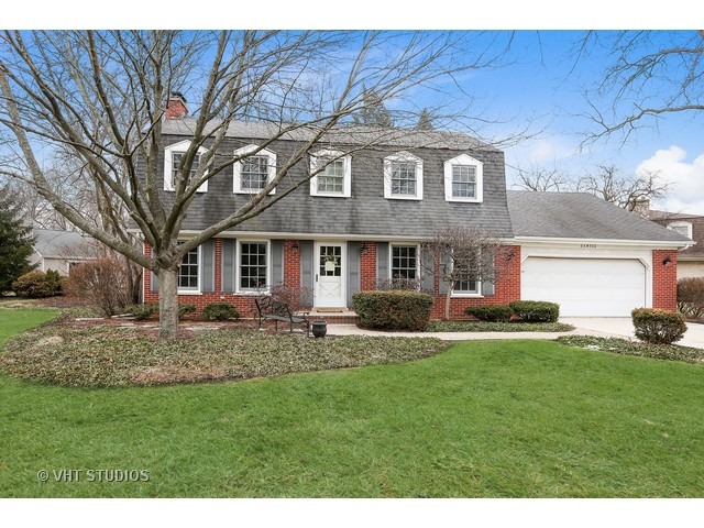25 W752 Chieftain Ln, Wheaton, IL 60189 photo 1