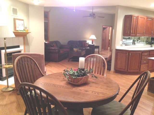 8214 Schmidt St, Spring Grove, IL 60081 photo 9