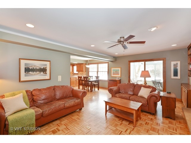 1424 S Main St, Wheaton, IL 60189 photo 14