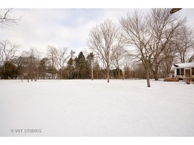 1424 S Main St, Wheaton, IL 60189 photo 24