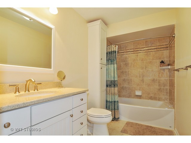 88 Redstart Rd, Naperville, IL 60565 photo 13