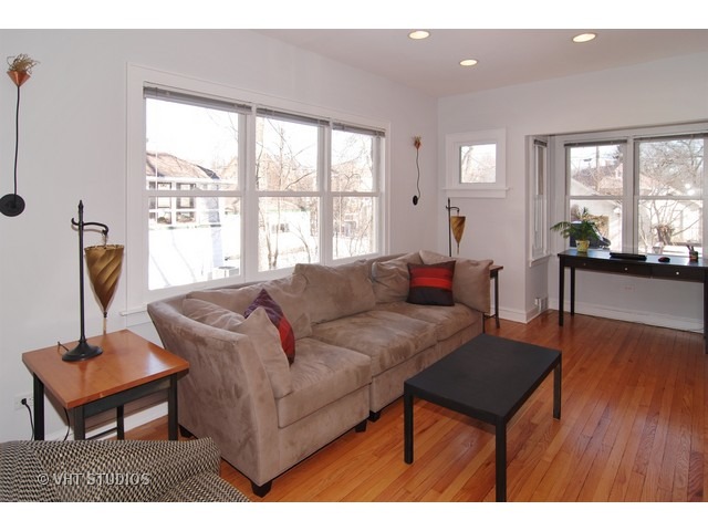 357 Nuttall Rd, Riverside, IL 60546 photo 9